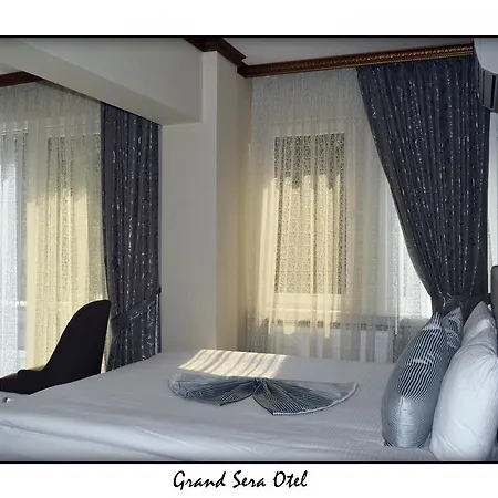 Grand Sera Hotel 3*