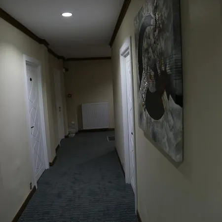 Hotel Grand Sera