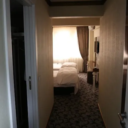 Grand Sera Hotel